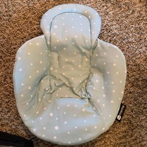 4 moms newborn insert for swing